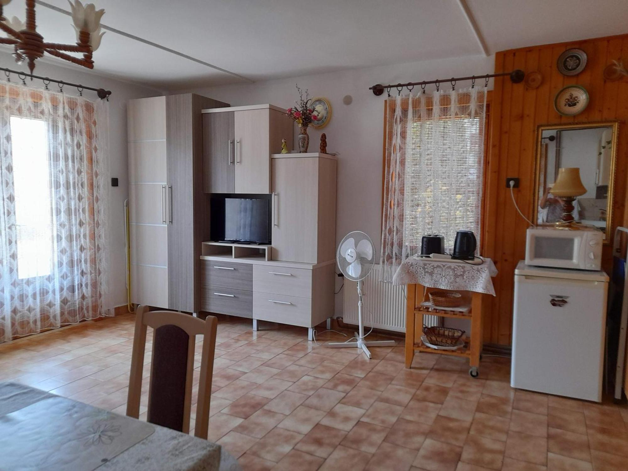 Ferienwohnung Harmonia Vendeghaz 100 Meterre Az Igali Gyogyfuerdotol Exterior foto